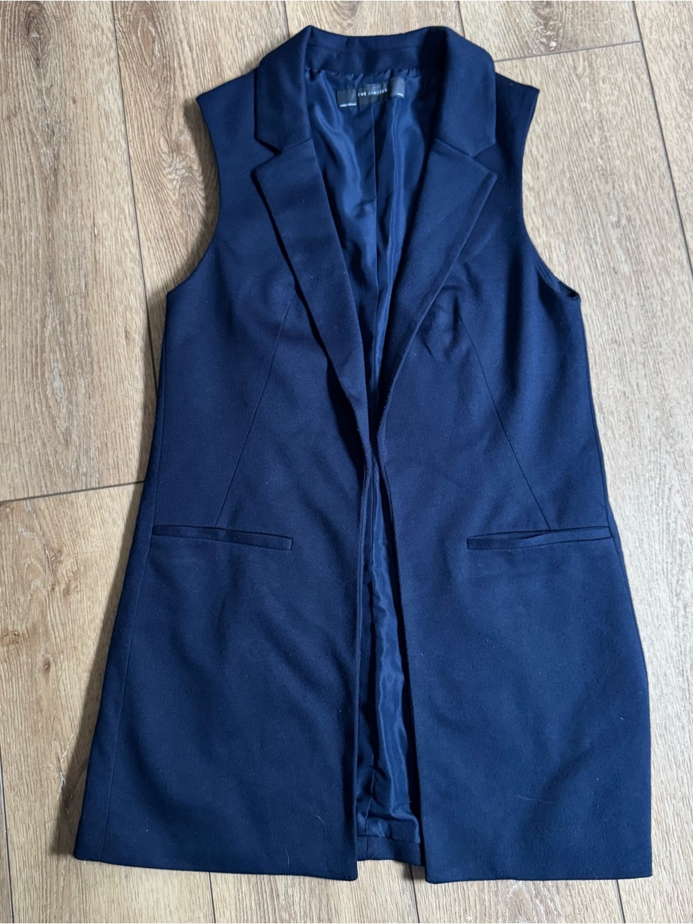 EUC - The Limited - XS Sleeveless Longline Vest - Navy